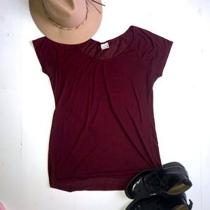 Full Tilt Relaxed burgundy Tshirt